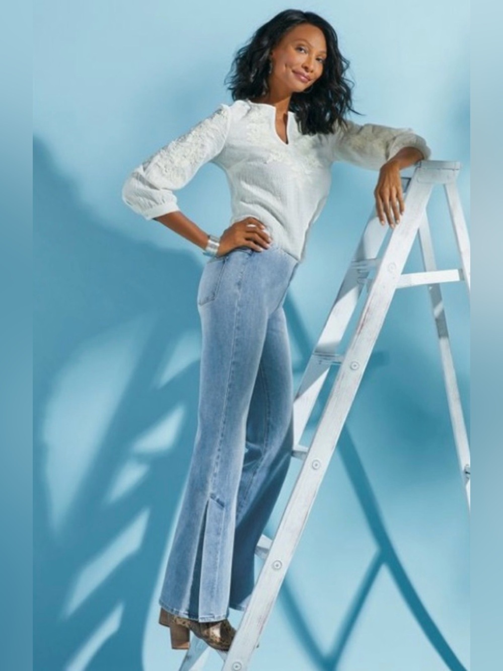 NEW Soft Surroundings The Ultimate Flared Slit Leg Jeans Size M